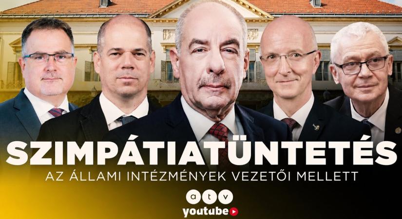 Kezdődik a szimpátiatüntetés az állami intézmények vezetői mellett