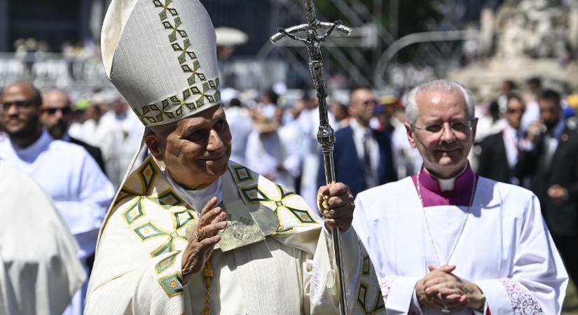 Leó pápa Ferenc üzenetét viszi tovább: Ismerjük fel Istent a bevándorlóban és a hajléktalanban - kéri