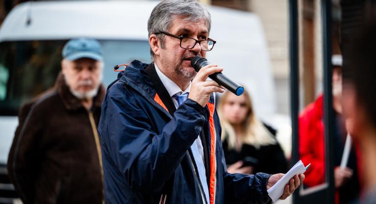 Hadházy Ákos: Akkor lesz rendszerváltás, ha a NER főkolomposai előzetesben ülnek