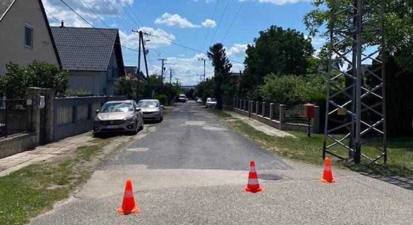 Csákány akadt bele a második világháborús bombába – mutatjuk a veszélyes leletet