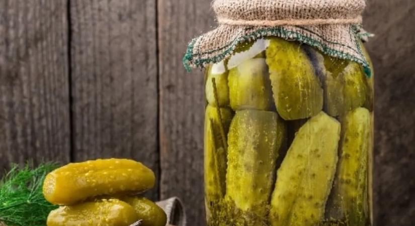 A nagymamák titka: ettől lesz roppanós és tökéletes a kovászos uborka
