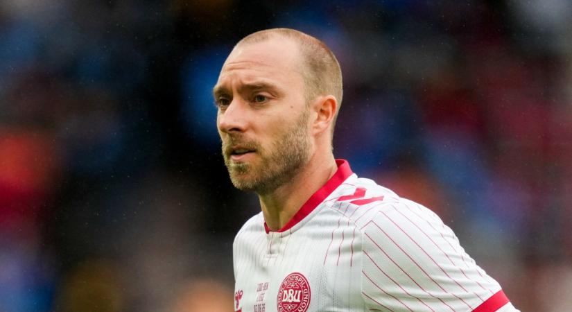 Christian Eriksen ismét összeesett a pályán, de eszméleténél van és stabil az állapota
