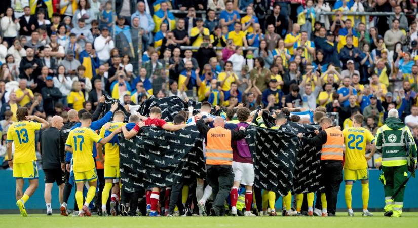 Ismét meccs közben esett össze a pályán Christian Eriksen