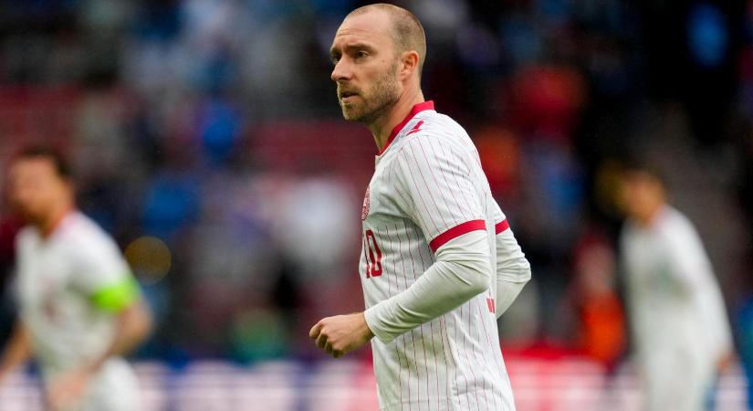 Újra összeesett a pályán a dán válogatott Christian Eriksen