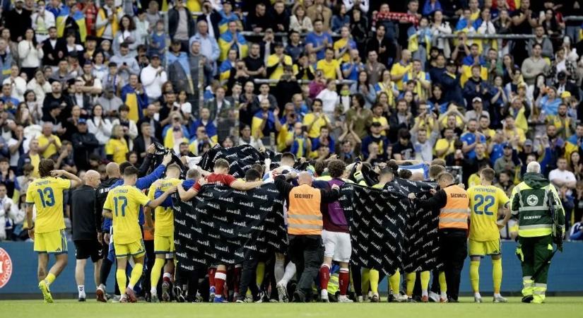 Sokk a stadionban: megmentette Eriksen életét a beültetett defibrillátor? — videó