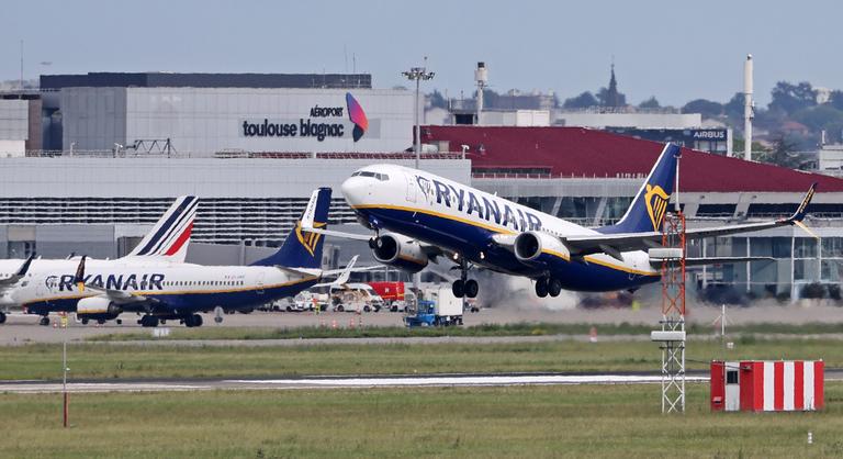 Több mint 150 utast hagyott hátra egy Ryanair-járat