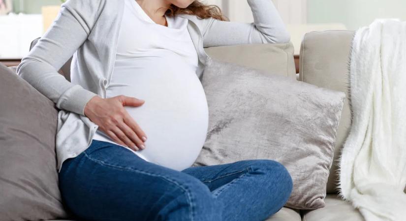 „Várandós lettem, pedig már nem lehetne gyerekem!” - csoda történt, a gyógyíthatatlan beteg Mónikával