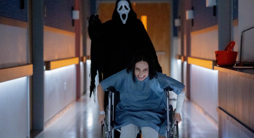 A Horrorra akadva röhögve vitte a hétvégét, miközben sorra dőltek a mozis rekordok