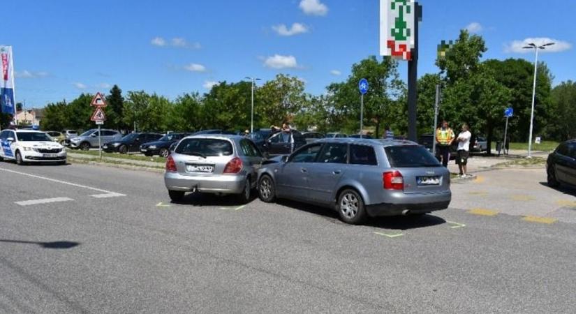 Másodperceken múlt minden: súlyos sérüléssel végződött a baleset