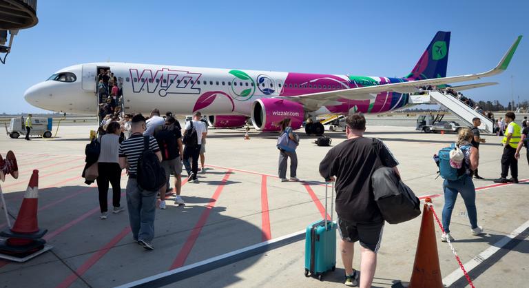 Új korszak kezdődik a Wizz Airnél, Elon Musk Starlinkje érkezik a fedélzetre