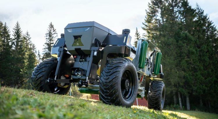 AutoAgri IC12 – autonóm eszközhordozó új megközelítésben