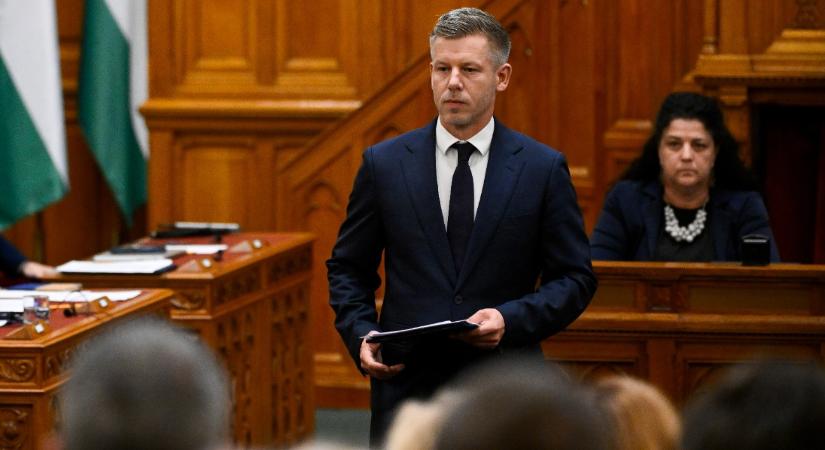 Magyar Péter az Országgyűlésben: a gyermekek védelméről beszél a kormányfő