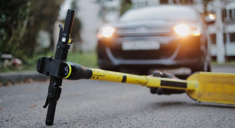 Elég volt a rollerbalesetekből!