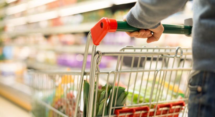 A férfiak tényleg rosszak a bevásárlásban – ezt most már kutatás is igazolja