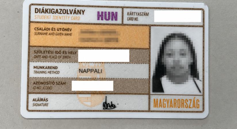 Kinevettek egy debreceni diáklányt – van, aki rasszizmust sejt a háttérben