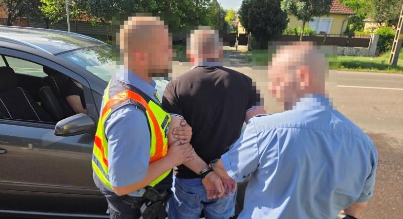 Kilenc évig bujkált, már csak fél év hiányzott az elévüléshez – ekkor csaptak le a szabolcsi rendőrök (videó)