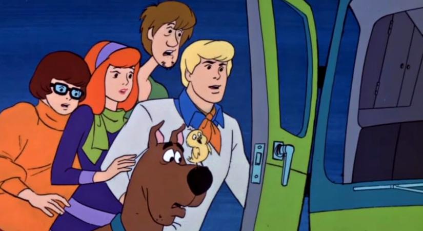 Megérkezett az első kedvcsináló a Netflix Scooby-Doo-sorozatához, benne a cuki címszereplő kutyussal, aki bizony nem CGI, hanem valódi
