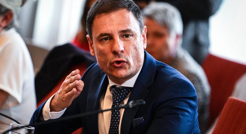 Felálltak a vizsgálóbizottságok, Tuzson Bence alelnökként tárhatja fel az MNB-ügyeket