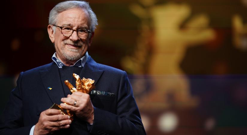 „Az embereket összekovácsoló” filmet akar kiereszteni a kezéből Steven Spielberg