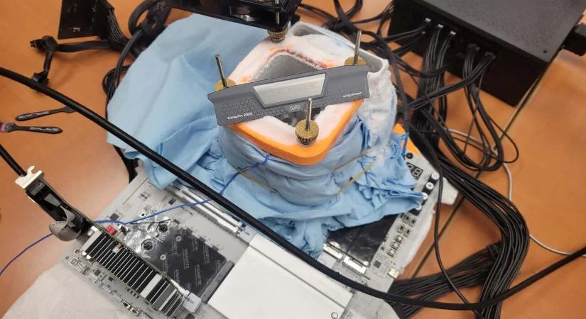 Itt az új memória-órajel világrekord, ezzel együtt sok globális első helyet is besöpörtek a Gigabyte-nál