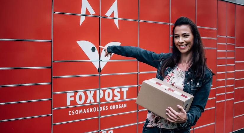 Foxpost: „karácsonyi csúcsszezont idéző” forgalom miatt torlódnak a csomagok