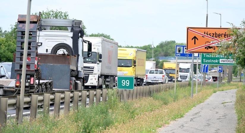 Kritikus szakaszhoz ért a szolnoki híd felújítása: teljes éjszakai útzár jön, az M4-esre terelik a forgalmat