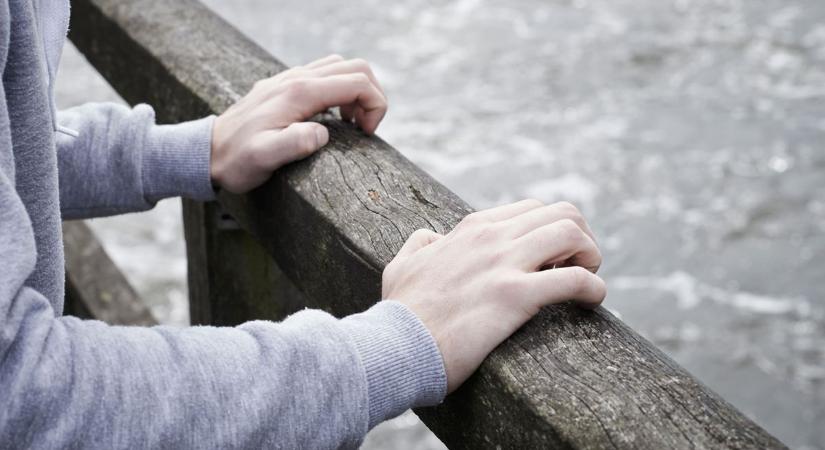 Egyre több az öngyilkosság Bács-Kiskunban, újabb életet mentettek meg a rendőrök
