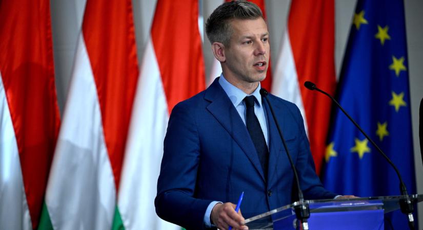 Elkerültük a leminősítést, de az elemzők szerint még korai az öröm Magyarországon
