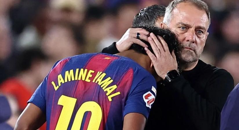 Ezt látni kell: Ronaldinho megleckéztette Lamine Yamalt – videó