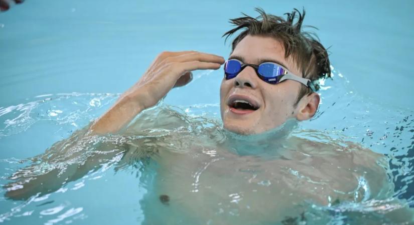 Kós Hubert a világranglista élére került 200 háton