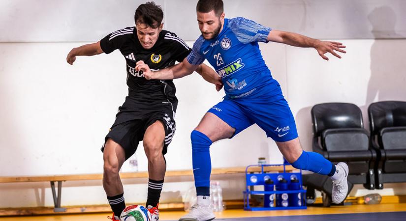 Férfi futsal: nem tudta lezárni a bronzcsatát a DEAC
