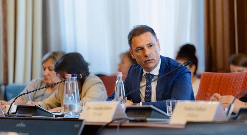 Tuzson elismerte a találkozót Biróval, de tagadja, hogy az Integritás Hatóság leállításáról lett volna szó