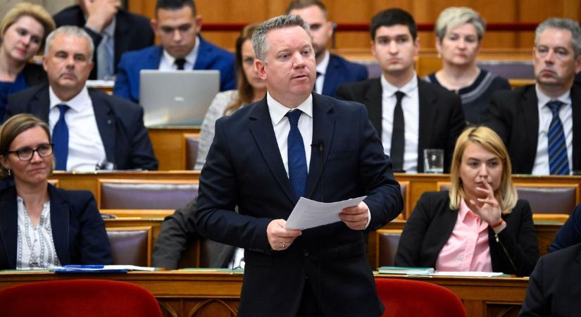 Pósfai Gábor több mint 100 millió forint megtakarítással rendelkezik