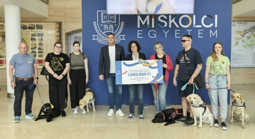 Palackból lett milliók a Miskolci Egyetemen