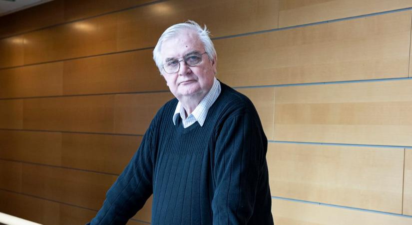 Nahalka István: „A pedagógusok nem rendezhetők sorrendbe pedagógiai munkájuk színvonala alapján”