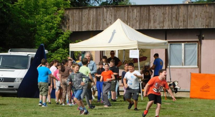 A sportágválasztó 800 gyereket mozgatott meg a városban