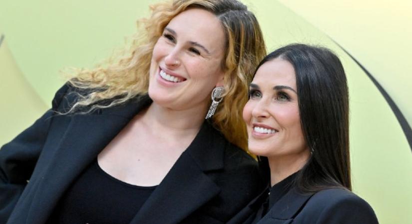Durva háború tört ki Bruce Willisék családjában: Demi Moore-t súlyos vádakkal illeti a volt veje