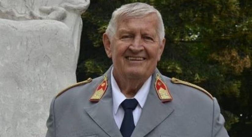Hetvennégy évesen is aktív, most országos elismeréssel jutalmazták Virágh Istvánt
