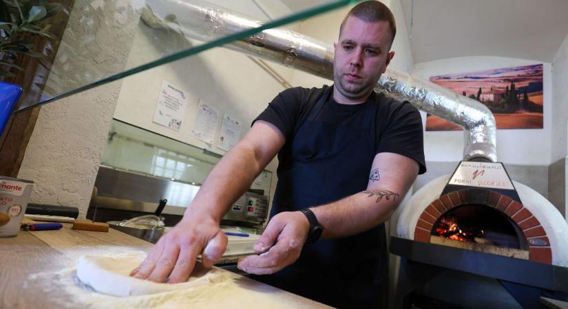 Nagykanizsai pizza Nápolyban – A pizza hazájában fejet hajtanak a pizzamester előtt?