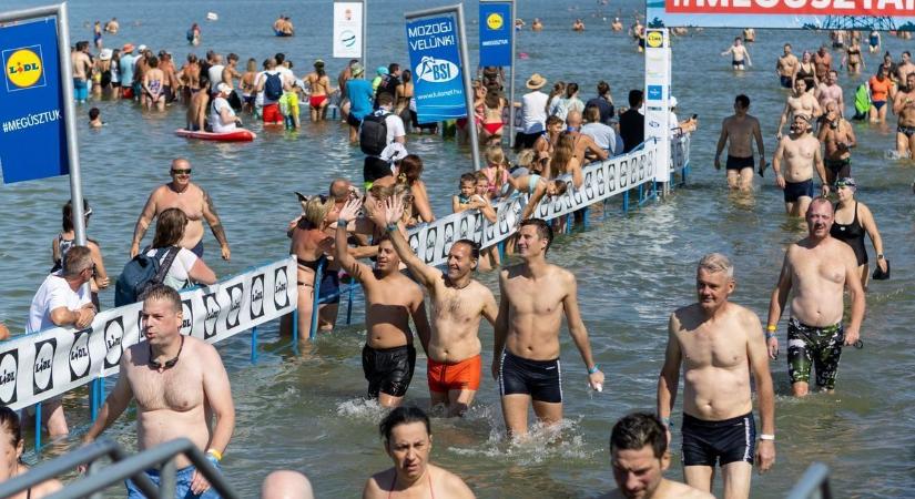 Kész, ennyi volt: már nem lehet nevezni a Balaton-átúszás klasszikus távjára