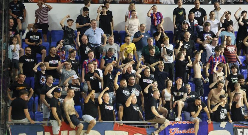 Ott voltál a bajnoki döntőn a Continental Arénában? Keresd meg magad a képeken! (fotók, videó)