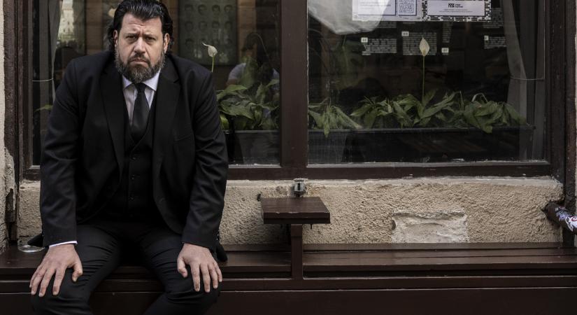 Puzsér Róbert kiállt a kormányellenes tüntetésen lehurrogott Skrabski Fruzsina mellett