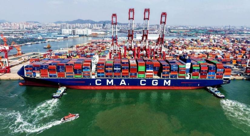 Kína megállíthatatlan, tovább dübörög az export, de gyülekeznek már a sötét felhők