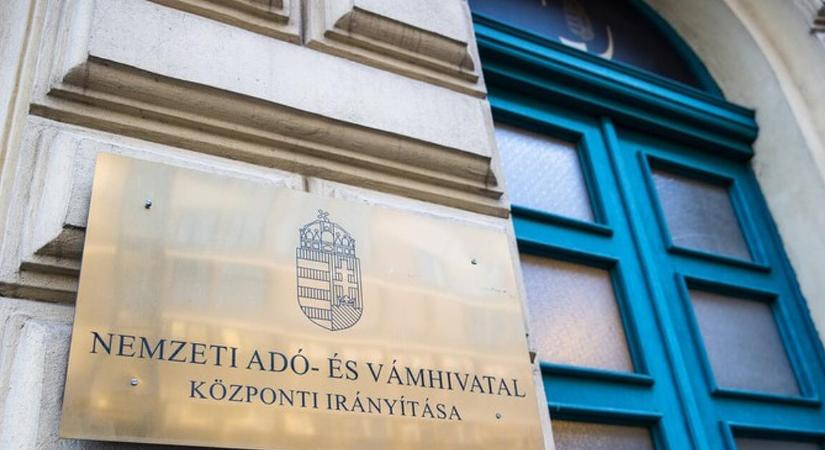 Lecsapott a NAV: százmilliós vagyont vittek el egy játékboltból