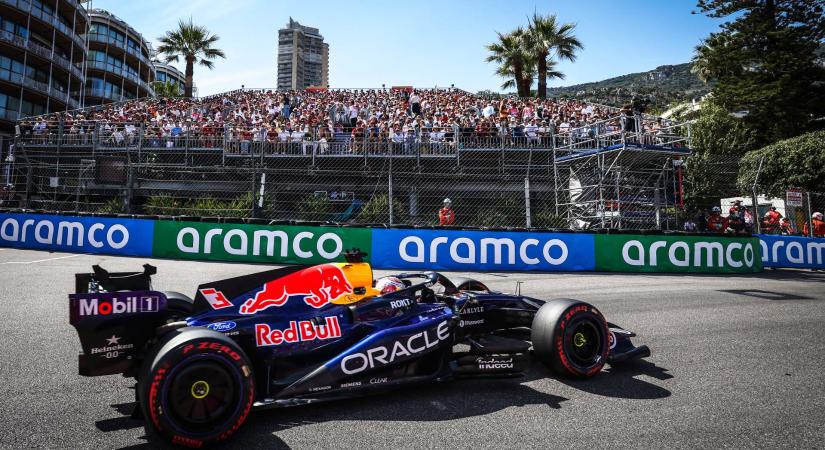A Red Bull elnézést kért, hétvégén új motort kap Verstappen