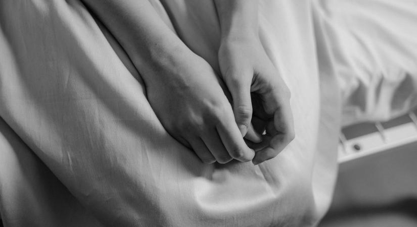 Szén-monoxid-mérgezést szenvedett a Horrorra akadva-filmek szőke sztárja