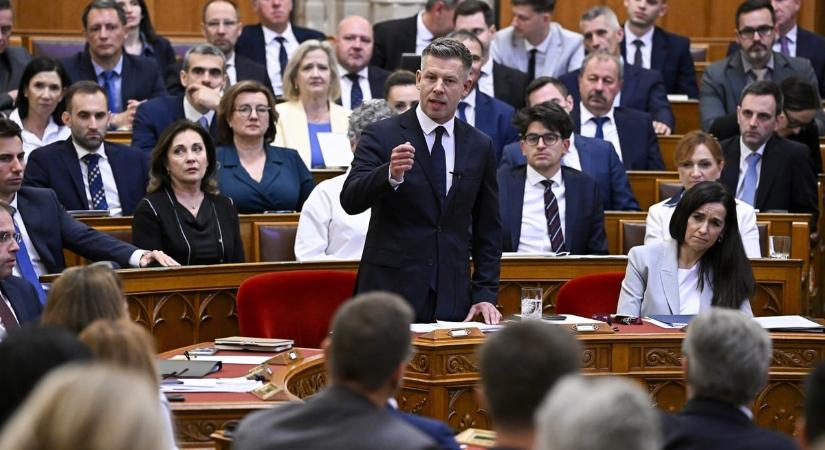 Kiakadt a Fidesz Magyar Péter döntésén, kicsinyes bosszúnak tartják