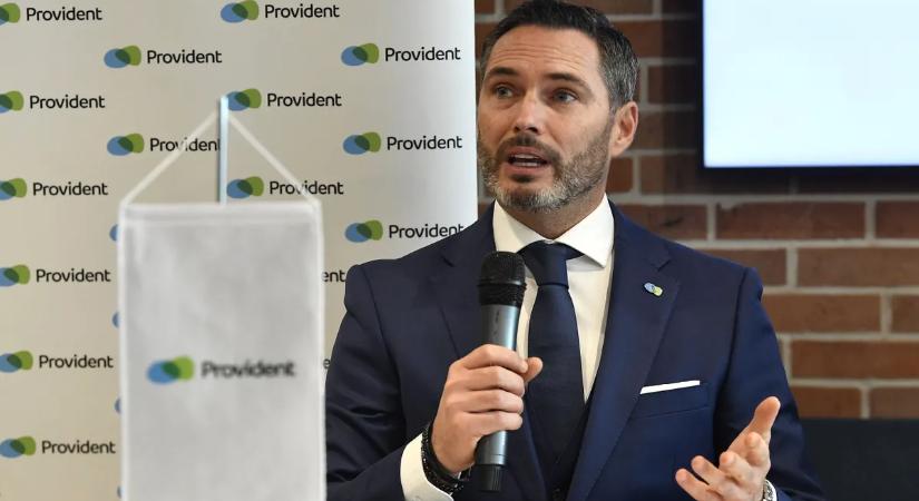 Ökölvívóedzésekkel is támogatja a hátrányos helyzetű településeken élő fiatalokat az Álombajnokság 2.0