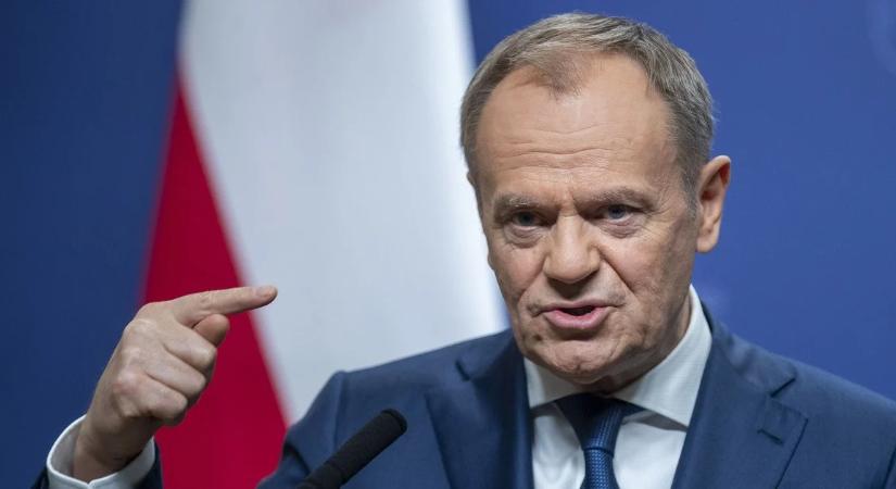 Tusk felszólította Ukrajna és Lengyelország elnökét, hogy beszéljenek, mielőtt „az érzelmek elpusztítják a szolidaritást”