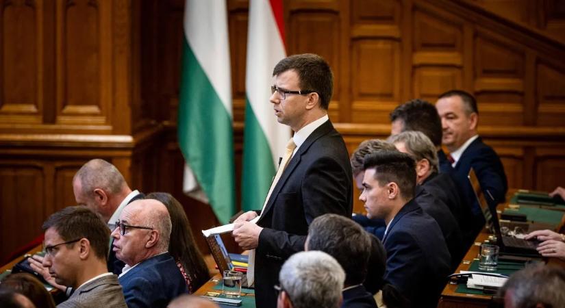 Szürreális jogi helyzet Kárpátalján: egy magyar betegnek és magyar orvosának ukránul kell beszélgetni